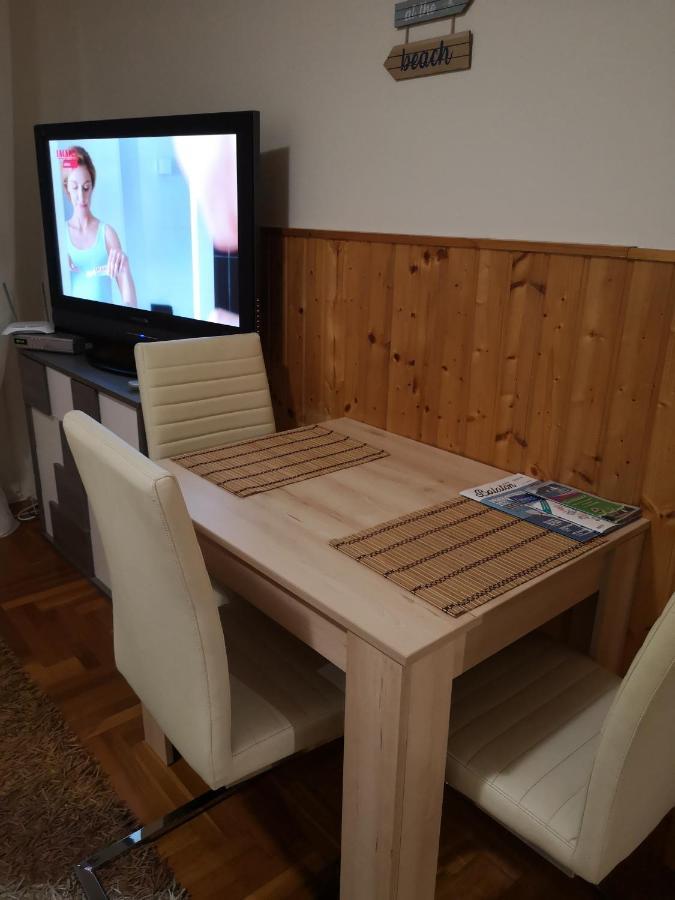 Dorka Apartman Vonyarcvashegy Exterior photo