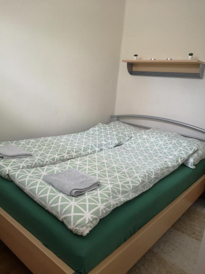 Dorka Apartman Vonyarcvashegy Exterior photo
