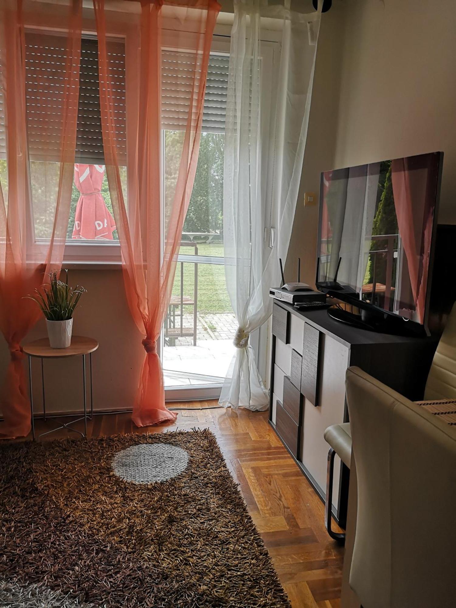 Dorka Apartman Vonyarcvashegy Exterior photo
